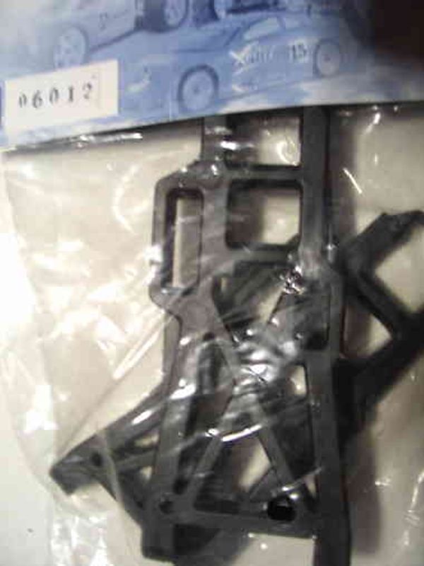 06012-Rear lower arm 2 pcs