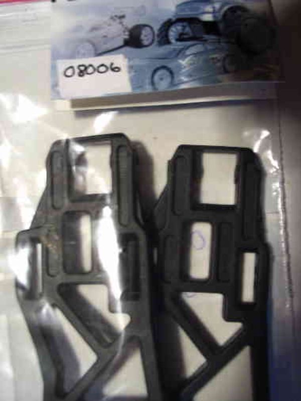 08006- Rear lower arm 2 pcs